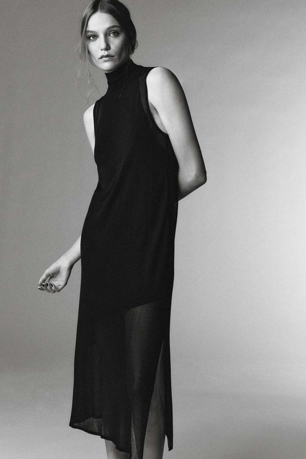 ZARA ПЛАТЬЕ МИДИ БЕЗ РУКАВОВ, ЧЕРНЫЙ