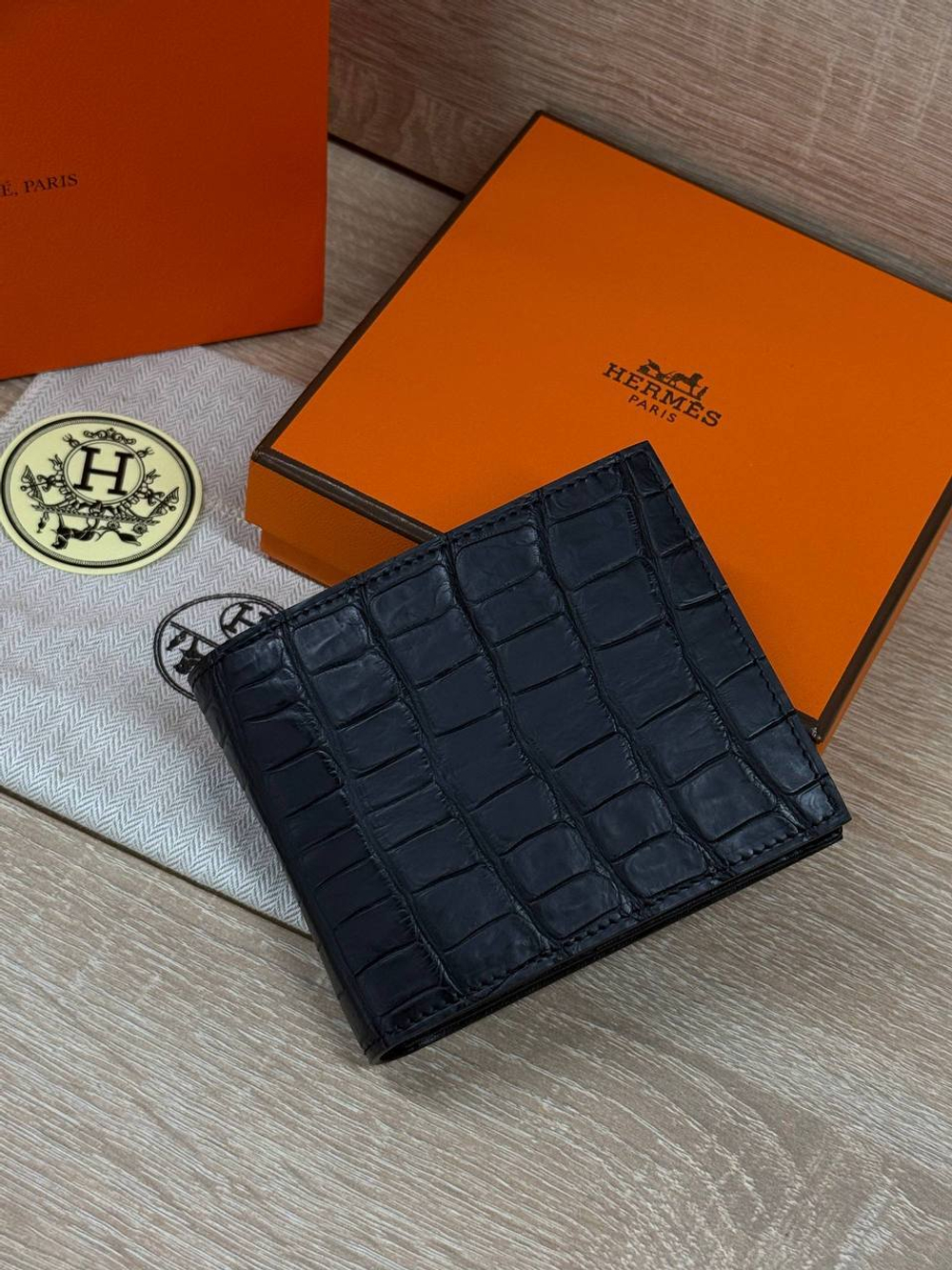 Кошелек Hermes из кожи крокодила