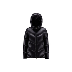 Куртки Moncler FW22 Chambon, H20931A00048539AQ999
