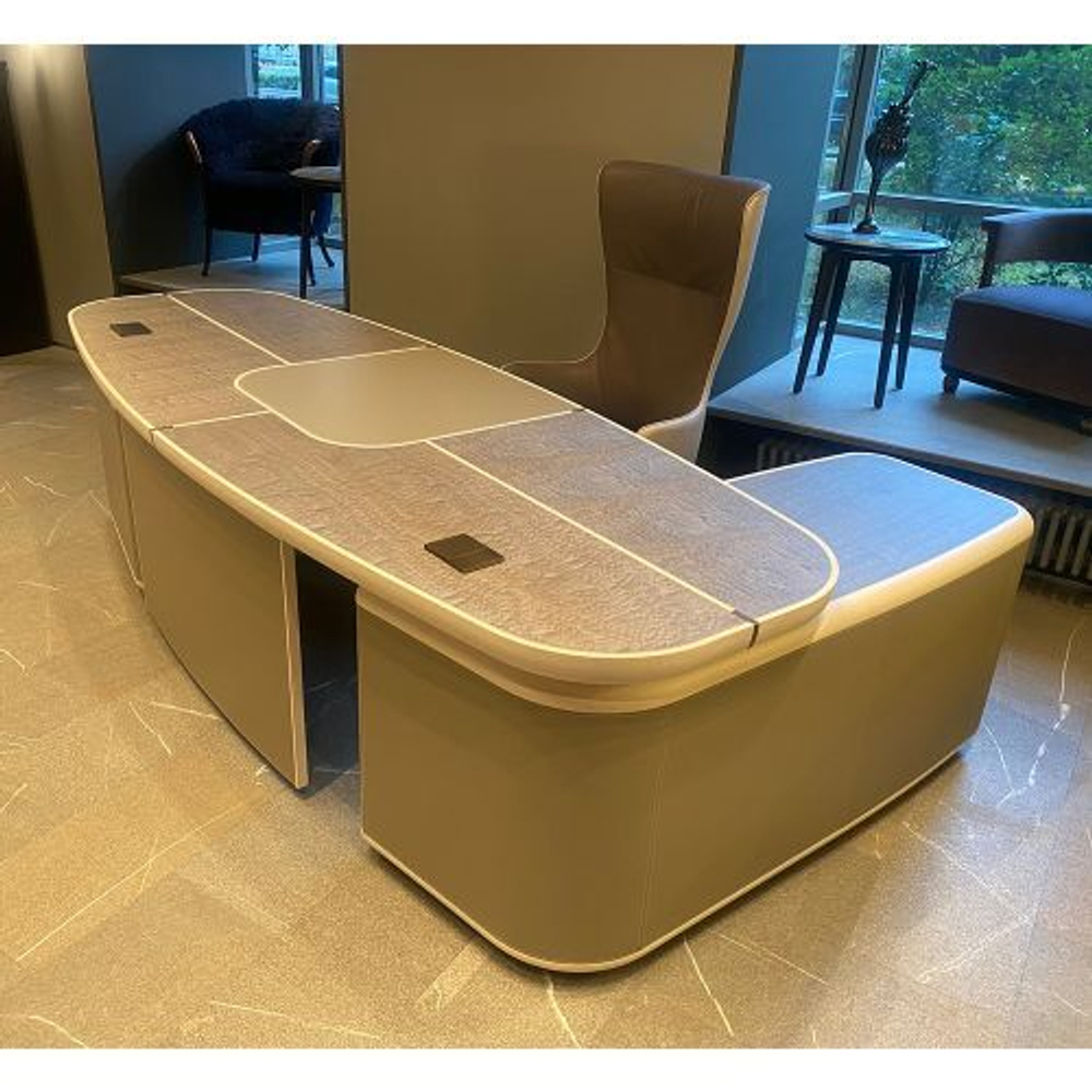 Стол письменный Giorgetti TYCOON 70044