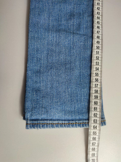 Джинсы Levi's базовые на 10 лет