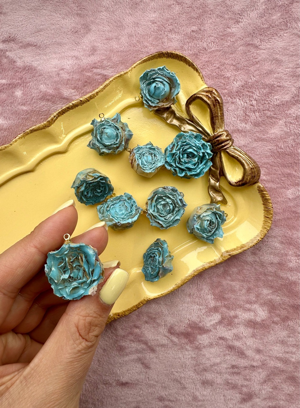 Подвеска "Роза голубая"