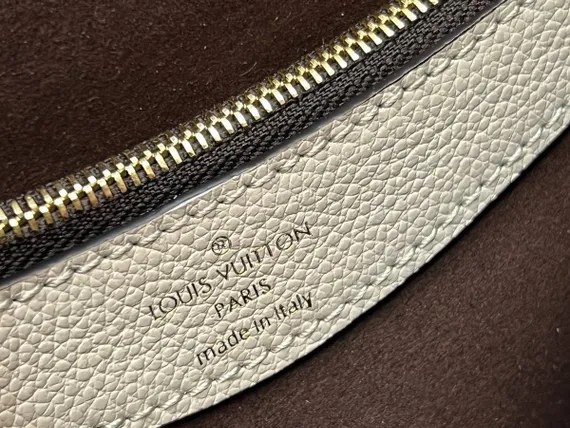 Сэтчел Louis Vuitton Diane кремовый