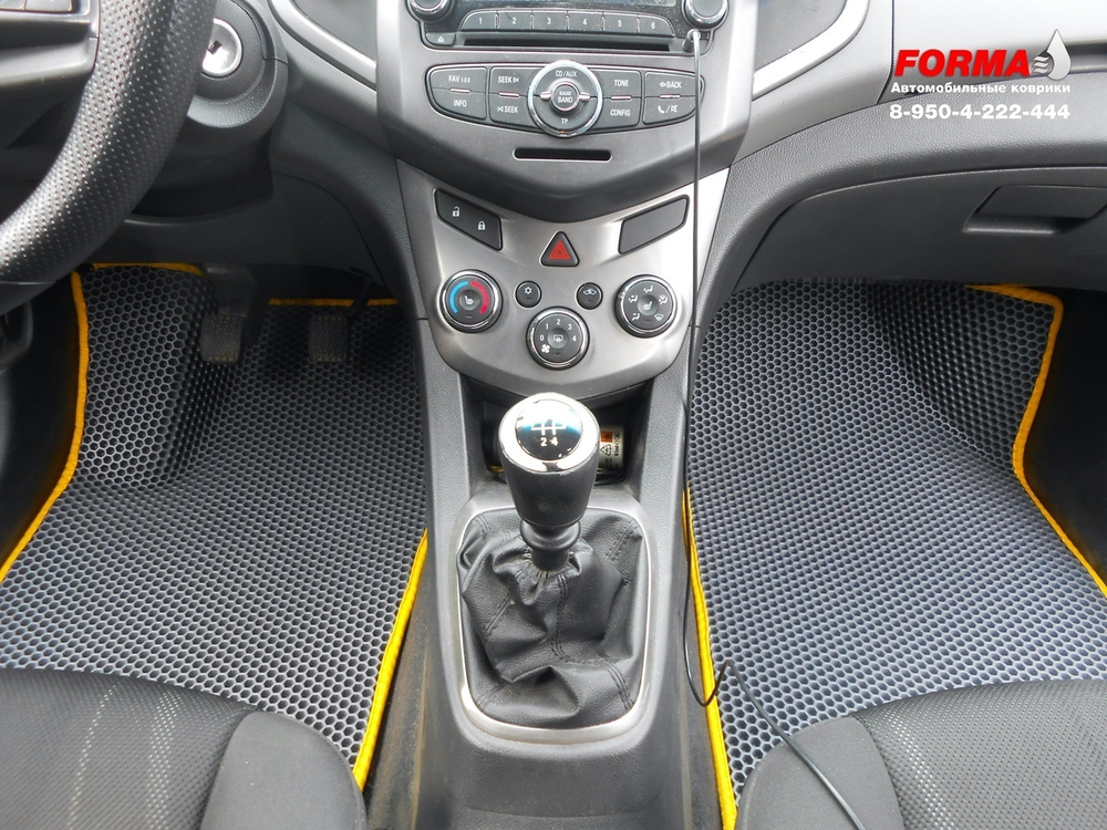Chevrolet Aveo 2 поколение T300 (10.2011 - 09.2015) седан