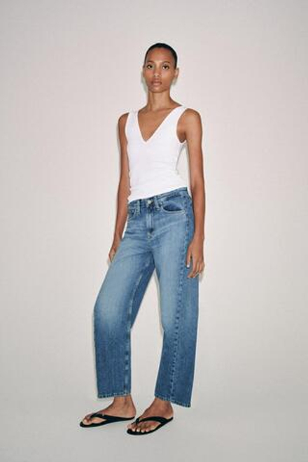 ZARA ДЖИНСЫ ZW COLLECTION ANKLE RELAXED СО СРЕДНЕЙ ПОСАДКОЙ, ВЫЦВЕТШИЙ СИНИЙ
