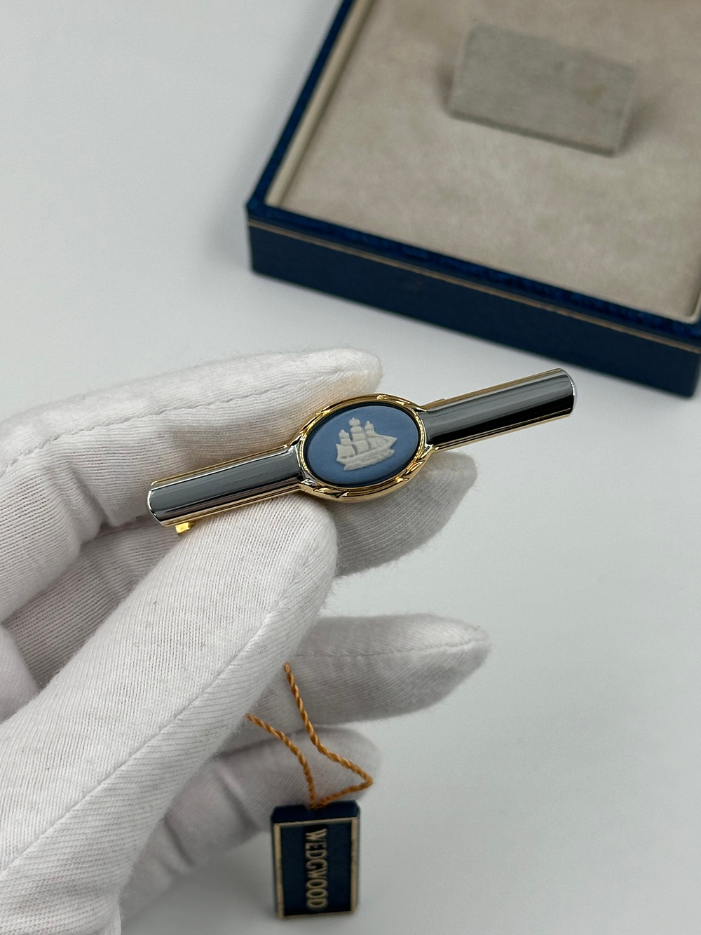 Зажим для галстука Wedgwood
