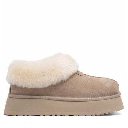 UGG Platform Slipper Sand