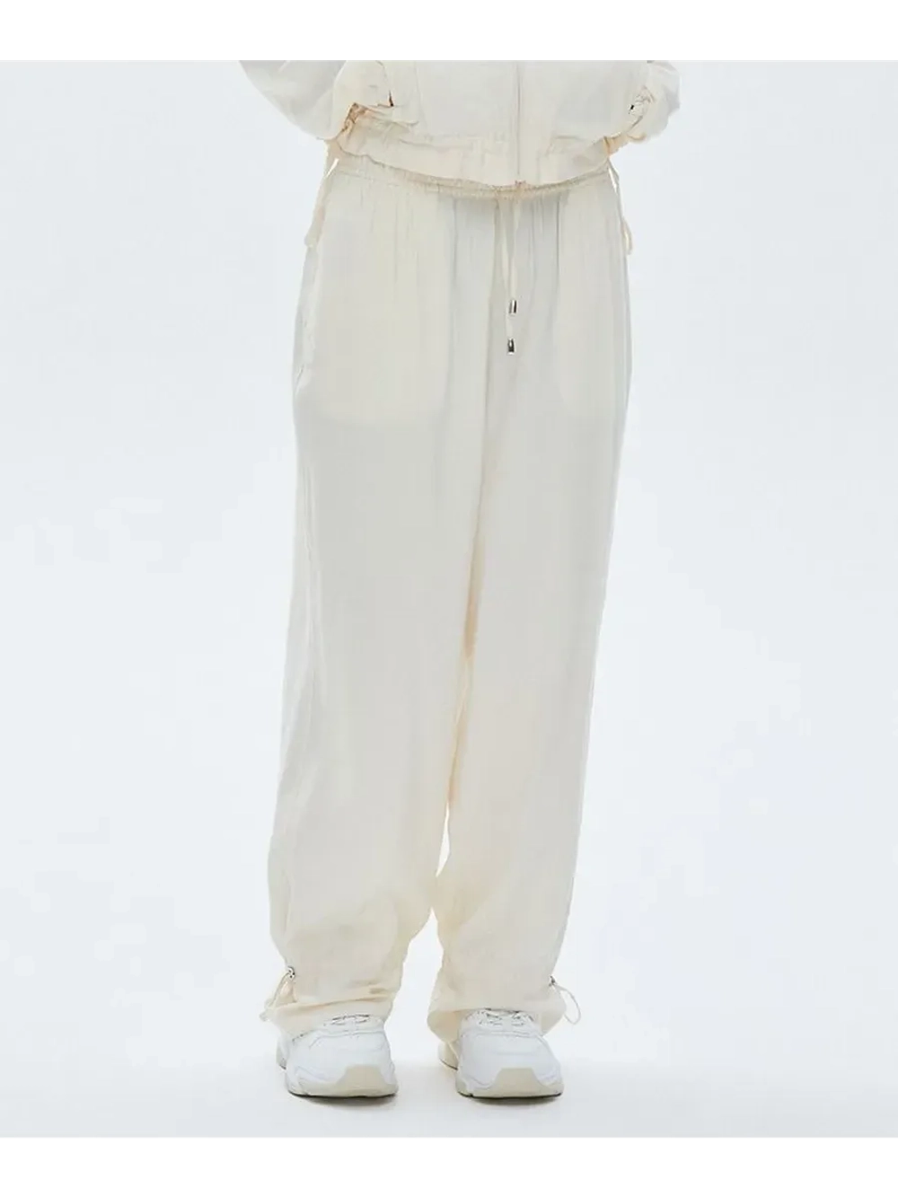 Брюки с высокой посадкой из вискозы и завязками на штанинах