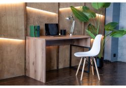 Пластиковый стул Eames PC-015 белый