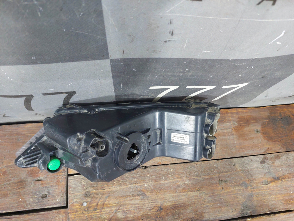 ПТФ передняя левая Volkswagen Tiguan 2 16-20 Б/У Оригинал 5NA941699B