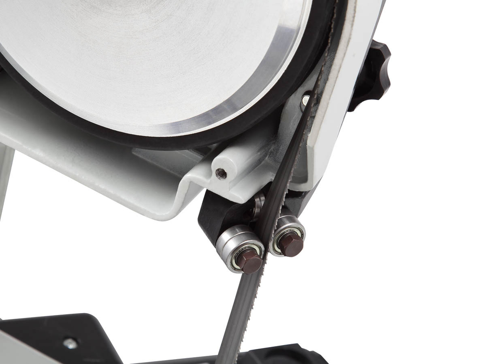 Ленточная пила по металлу Belmash MBS-440VS