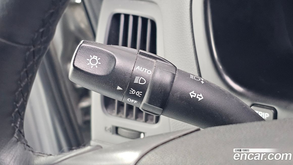 Hyundai The New Grand Starex Van 3-х местный (08.2019)