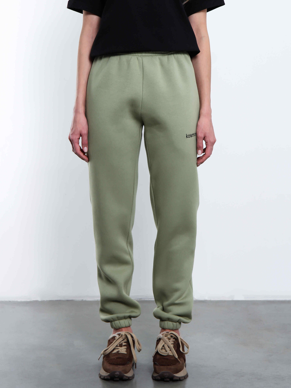 Брюки джоггеры женские олива с начесом