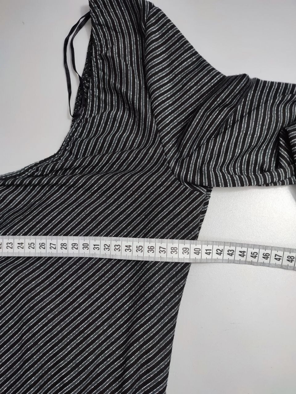 Платье красивое стильное 38 размер