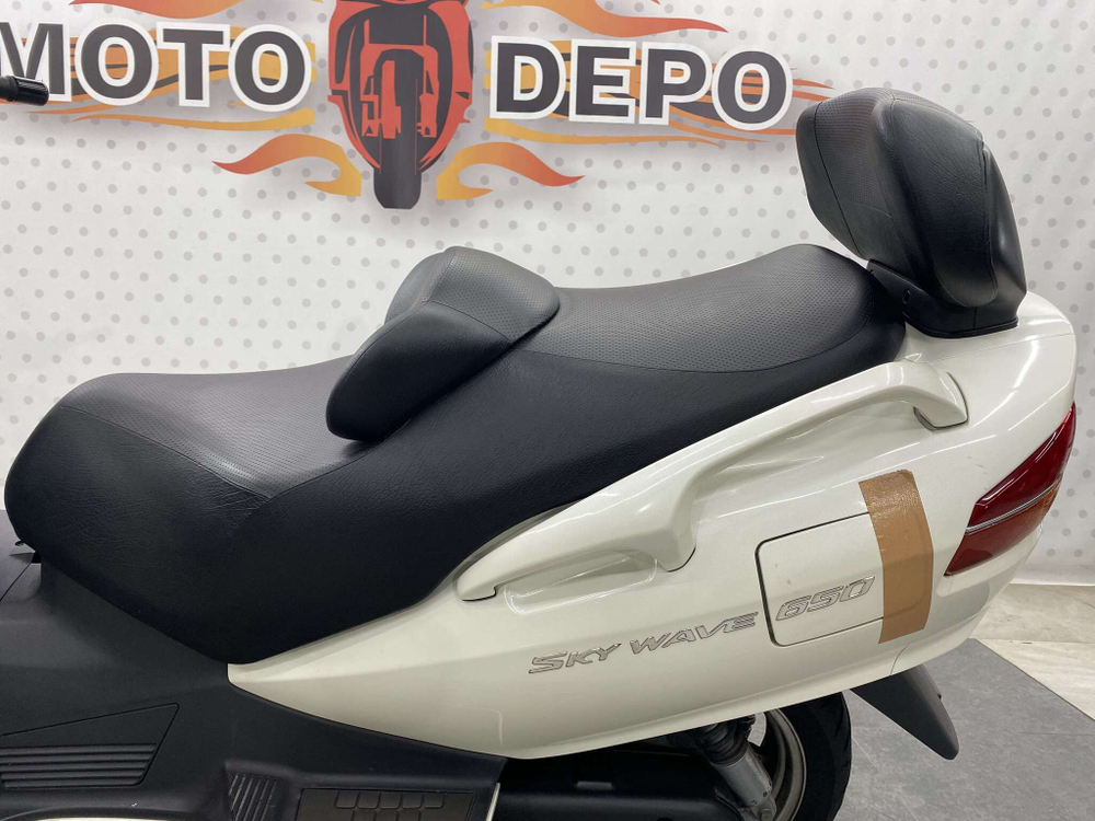 Suzuki Skywave 650 , 2002
