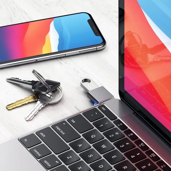 Адаптер Satechi Aluminum USB-C - USB-A 3.0 (ST-TCUAM) Space Gray