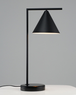 Лампа настольная Moderli V11594-1T Omaha