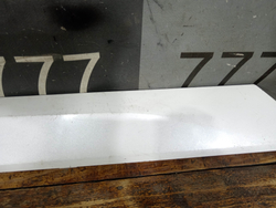 Накладка двери задней правой Kia Seltos 19-нв Б/У Оригинал 87736Q5010