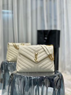 Saint Laurent Loulou 32 cm