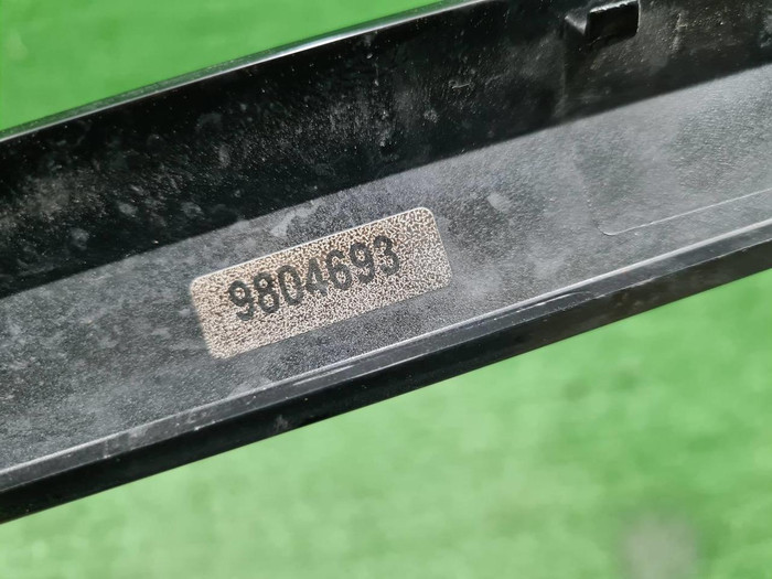 Молдинг решетки радиатора Mini Hatch F56 (2021-нв)