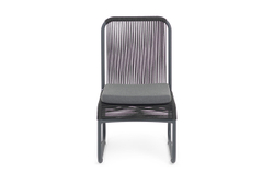 "Ането" стул плетеный из роупа, каркас алюминий темно-серый (RAL7024) муар, роуп темно-серый круглый, ткань темно-серая 027