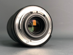 Canon EF-S 18-135mm 3.5-5.6 IS
