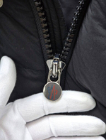Пуховик Moncler