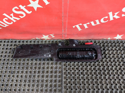 Накладка порога левого