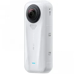 Экшн-камера Insta 360 X4 Air