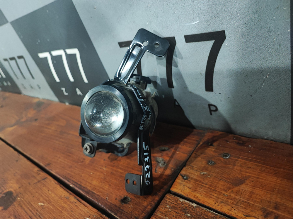 ПТФ передняя правая Kia Rio 4 X-Line 17-20 Б/У Оригинал 92202H0200