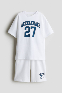 H&M Комплект из футболки и шорт с принтом, белый