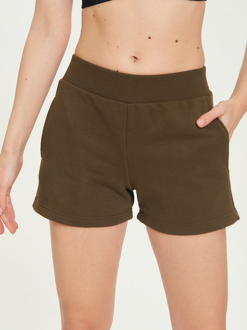 Коричневые спортивные шорты