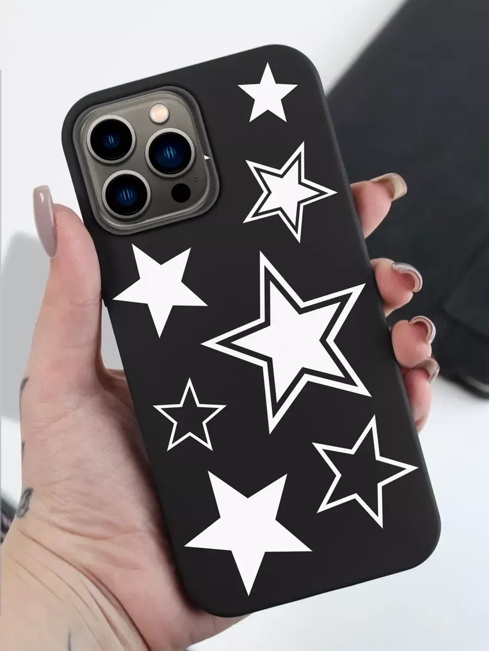 Чехол на iPhone 15 Pro Max с принтом