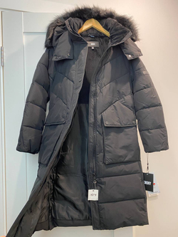 Пуховик DKNY