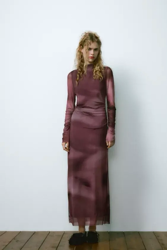 ZARA ПЛАТЬЕ ИЗ ПОЛУПРОЗРАЧНОЙ ТКАНИ СО СБОРКАМИ, БОРДОВЫЙ