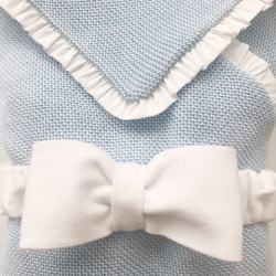 Конверт на выписку с рюшей, голубой, 75х75 см