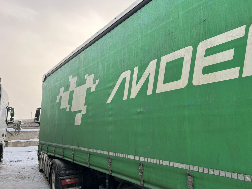 Schmitz Cargobull 9084 Полуприцеп шторный 9084