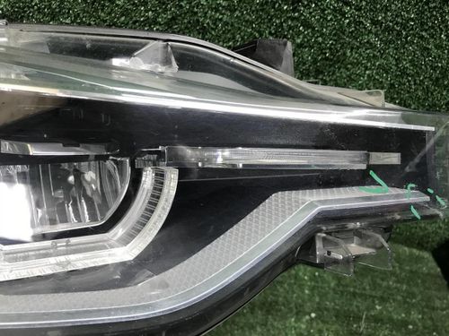 Битая Фара правая BMW 3er F30 (2015-2020) LED