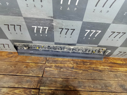 Накладка двери передней правой Genesis GV70 20-нв Б/У Оригинал 87722AR010