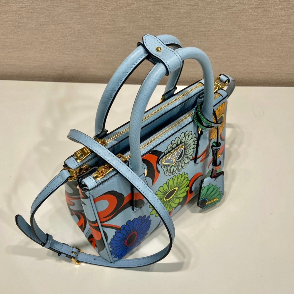 Prada Small Galleria Saffiano Bag 24 cm