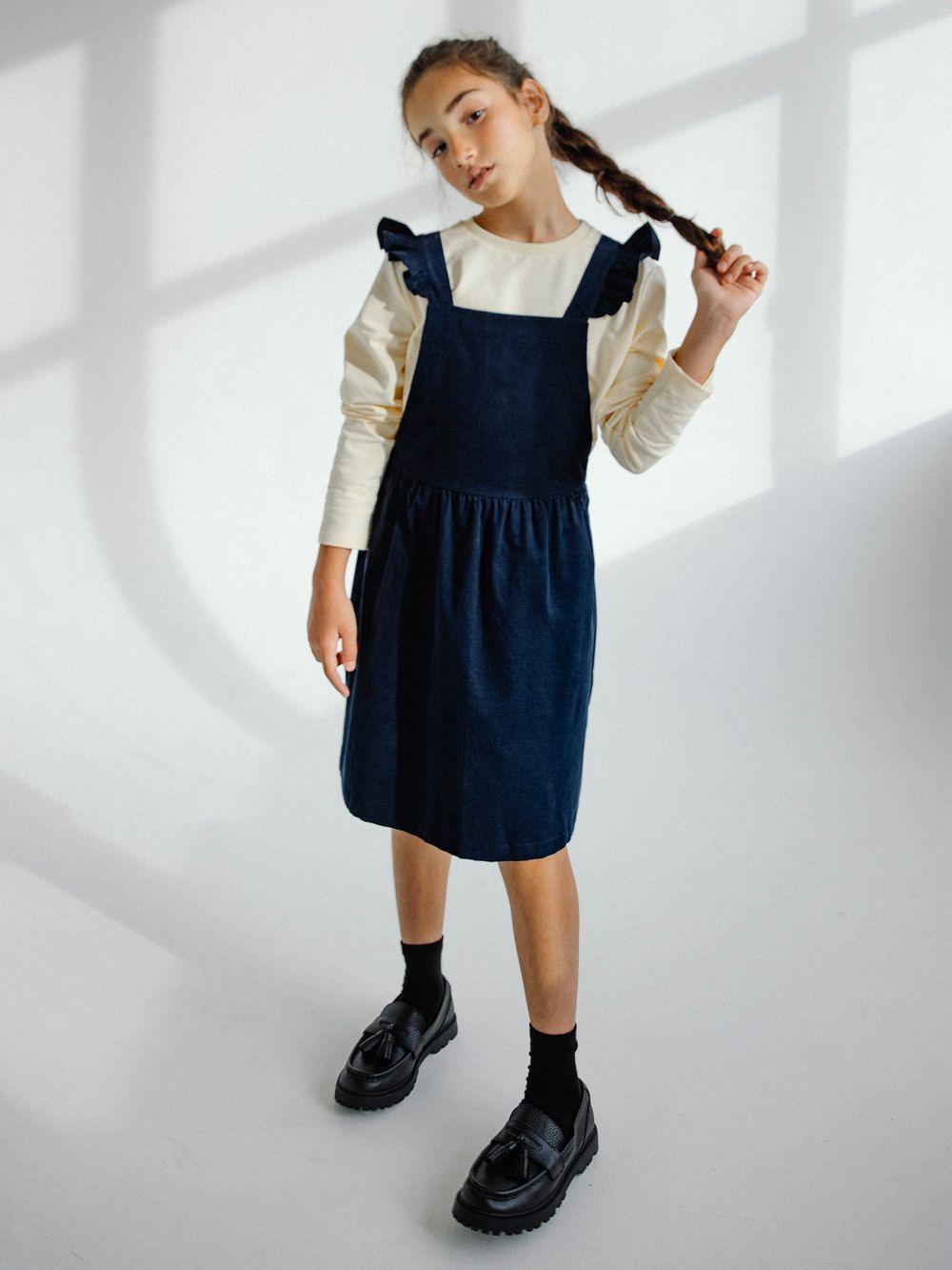 Сарафан из микровельвета с крылышками темно-синего цвета