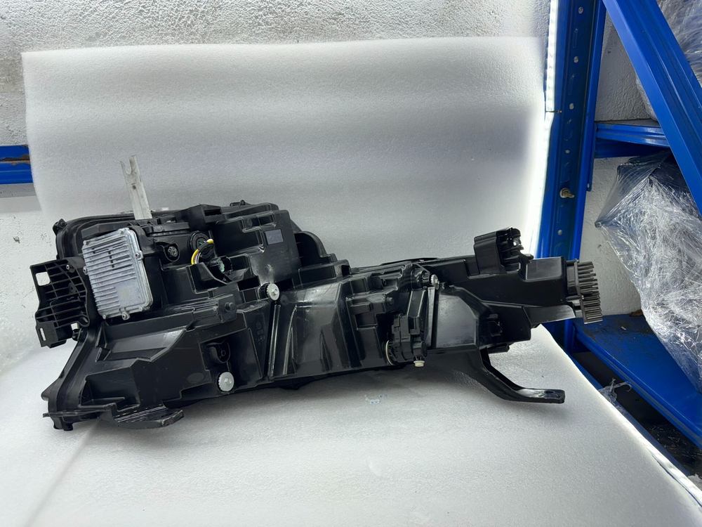 Передняя фара для Venucia D60 (оригинал,)