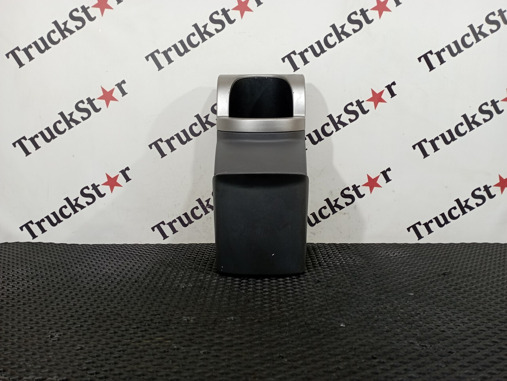 Подстаканник 2018г