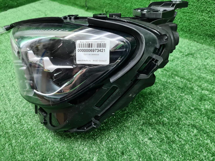 Фара левая Mercedes E W213 (2020-2023) LED
