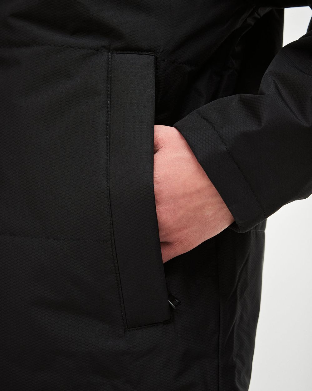 Пуховик Anteater Downlight черный