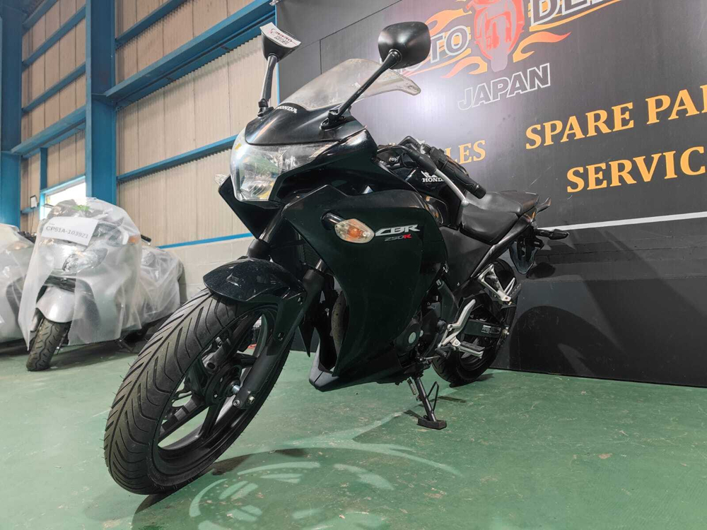 Honda CBR250R , 2013