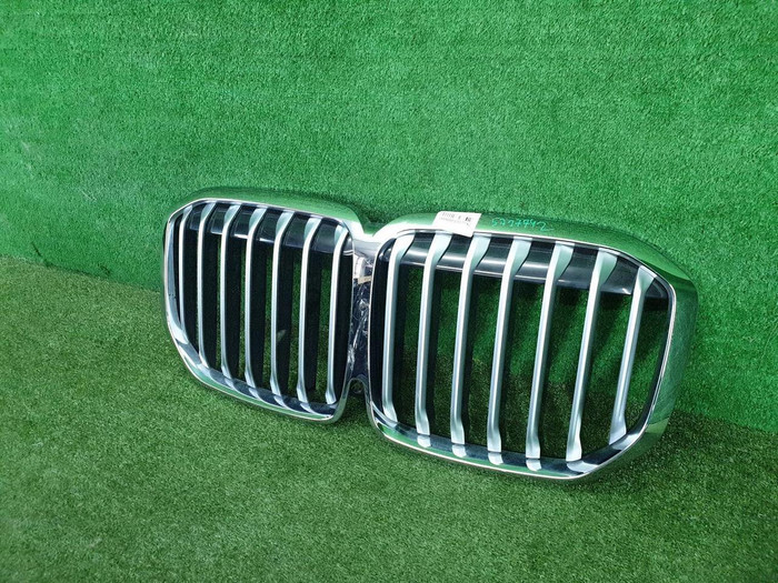 Решетка радиатора BMW X7 G07 (2019-2022)