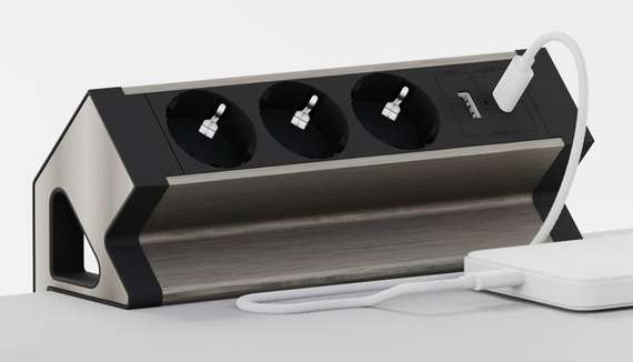 Блок розеток настольный с двумя крепежами (3 розетки, USB-A, USB-C) G4103Y-2AC.N Серебро/Черный 215