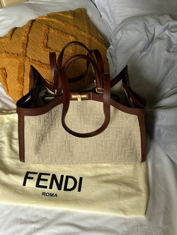 Сумка Fendi Peekaboo X-Tote