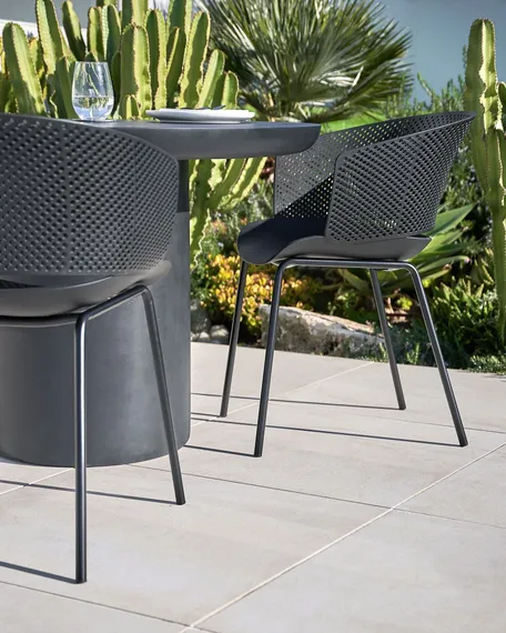 Стул Yeray черный | La Forma | Испания | Купить в Hallberg.ru